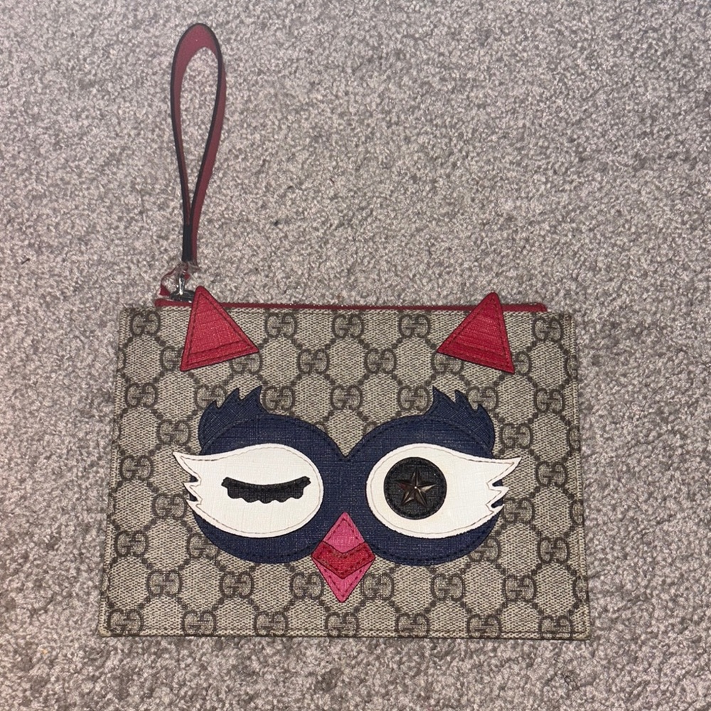 Gucci Beige and Red Owl Clutch